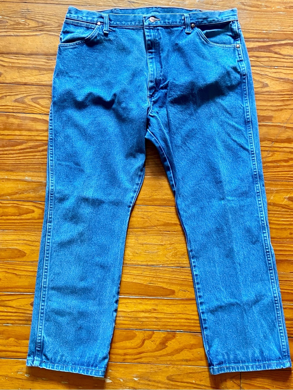 Classic Wrangler 13MWZ Men's Blue Denim Jeans